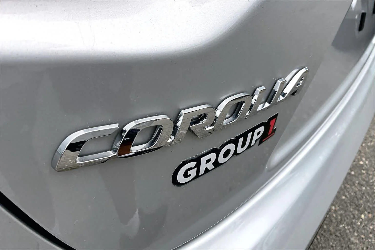 Certified Used 2024 Classic Silver Metallic Toyota LE image 10