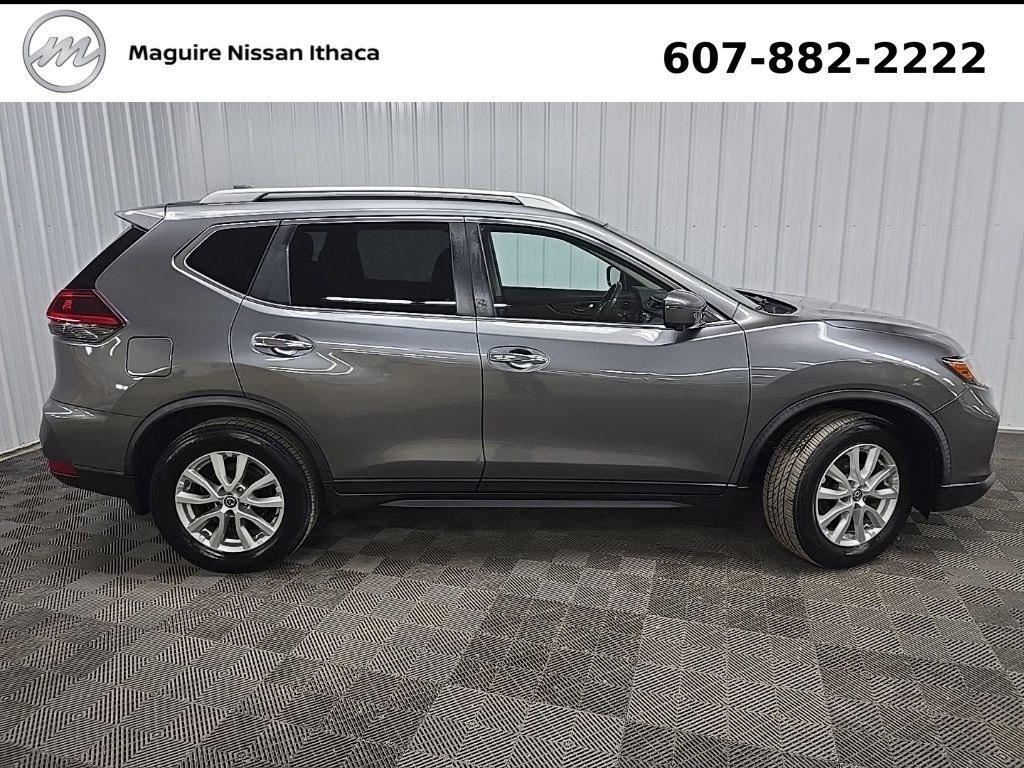 Used 2018 Gray Nissan SV image 3