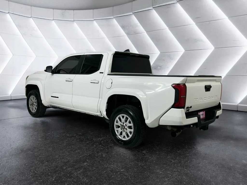 Used 2024 White Toyota SR5 image 6