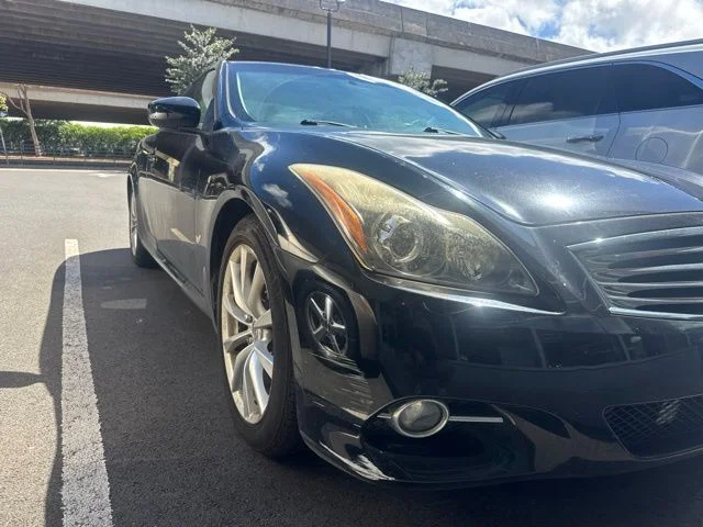 Used 2011 Black INFINITI Journey image 6