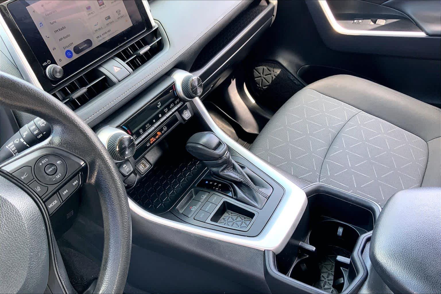 Used 2024 Ice Cap Toyota XLE image 9
