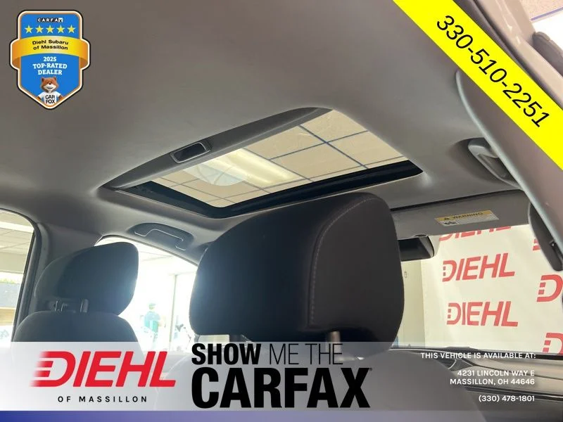 Used 2018 White Honda EX image 15