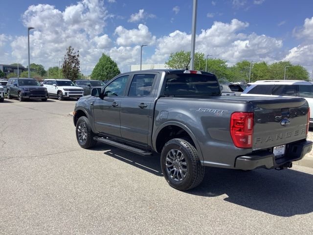 Used 2020 Magnetic Ford XLT image 3