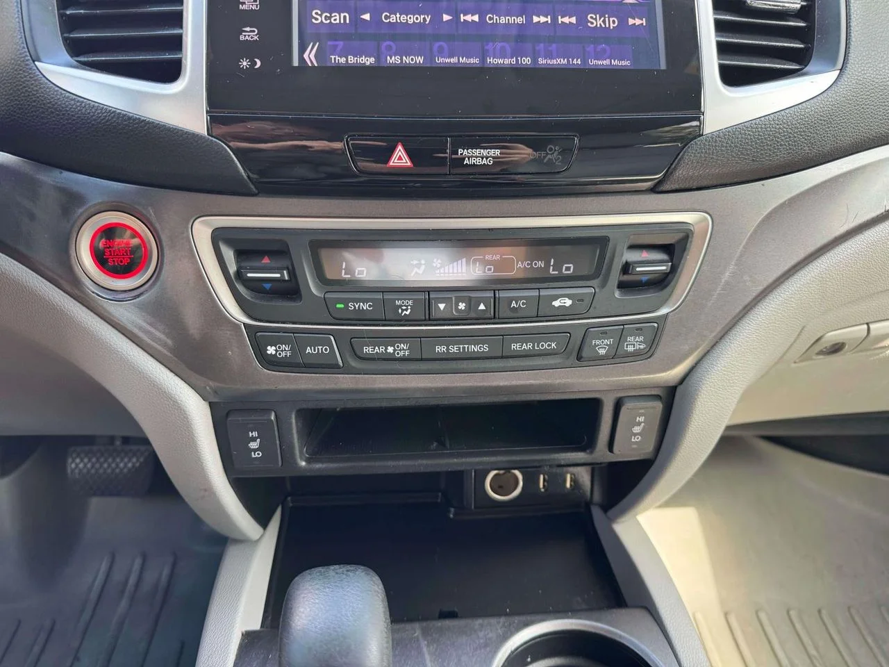 Used 2017 Blue Honda EX-L image 35