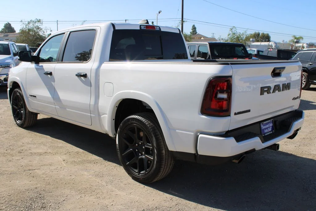 New 2026 Bright White Clear-Coat Exterior Paint Ram Laramie image 6
