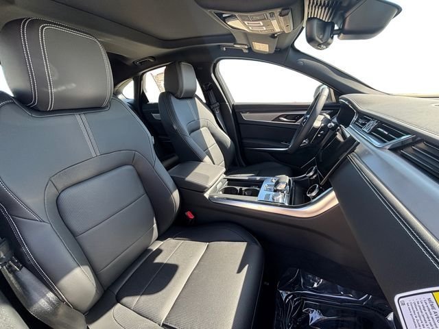 New 2024 Santorini Black JAGUAR P300 R-DYNAMIC SE AWD image 15