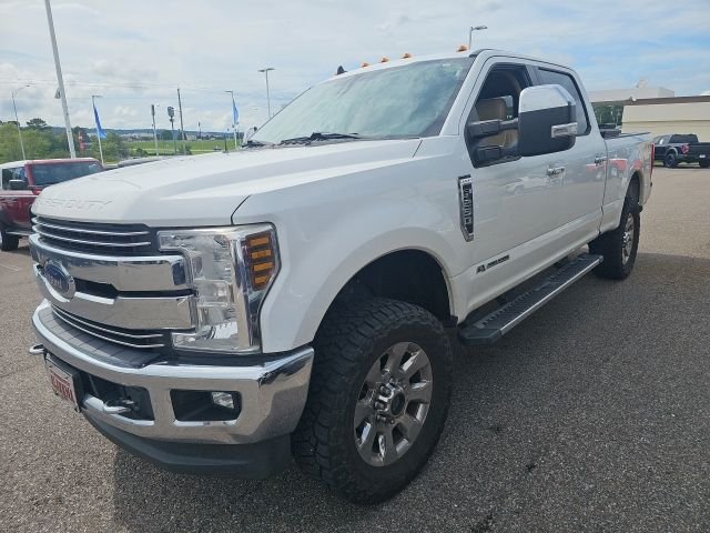 Used 2019 White Ford Lariat image 5