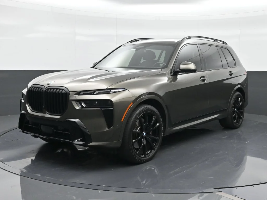 2024 BMW X7