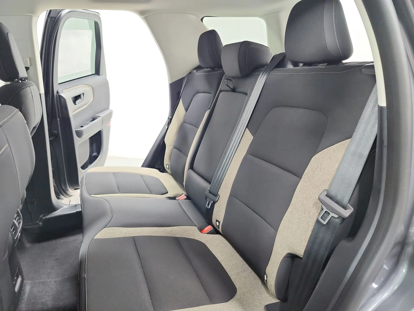 New 2026 Carbonized Gray Metallic Ford Big Bend® image 37