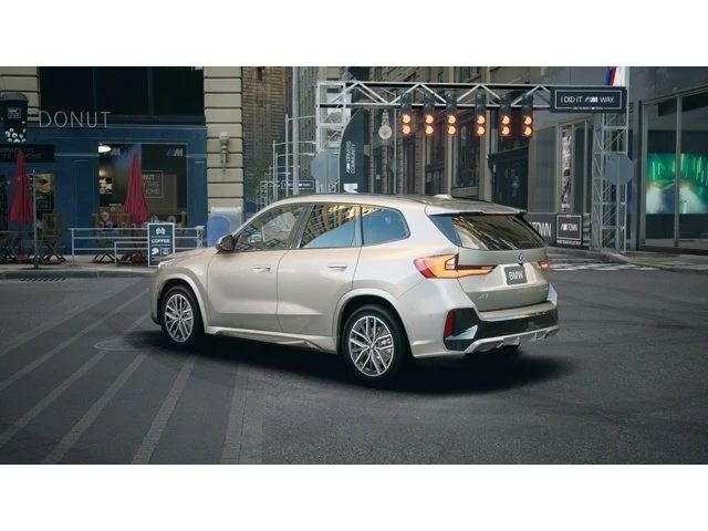 New 2026 Space Silver Metallic BMW xDrive28i image 2