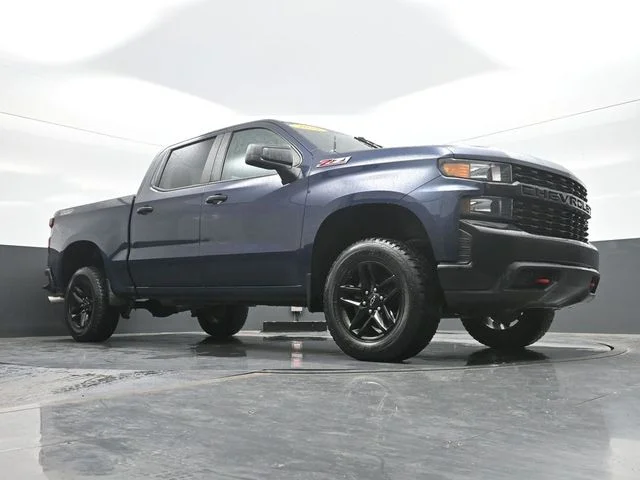 Used 2021 Blue Chevrolet Custom Trail Boss image 23