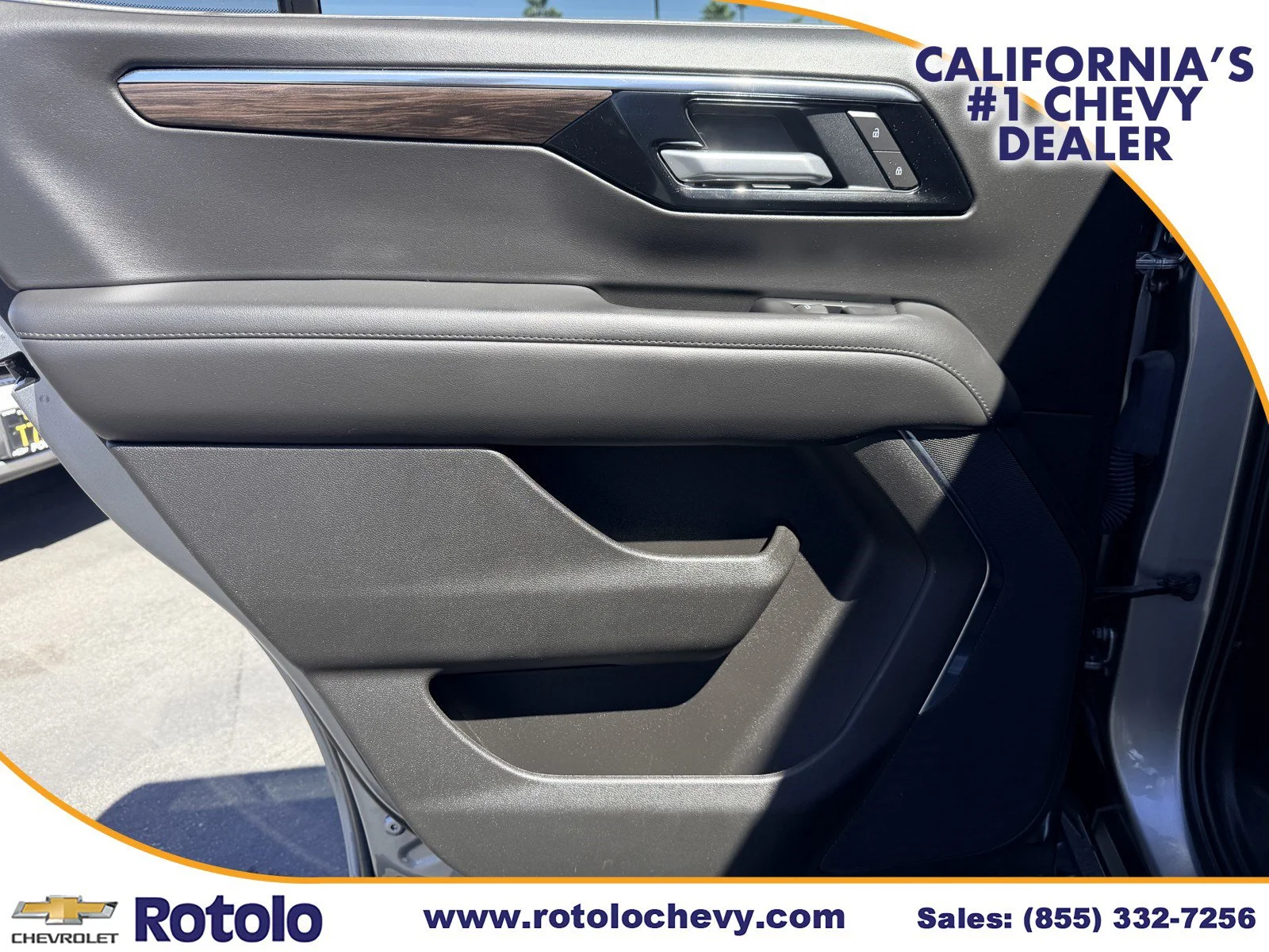 Used 2025 Sterling Gray Metallic Chevrolet Z71 image 17