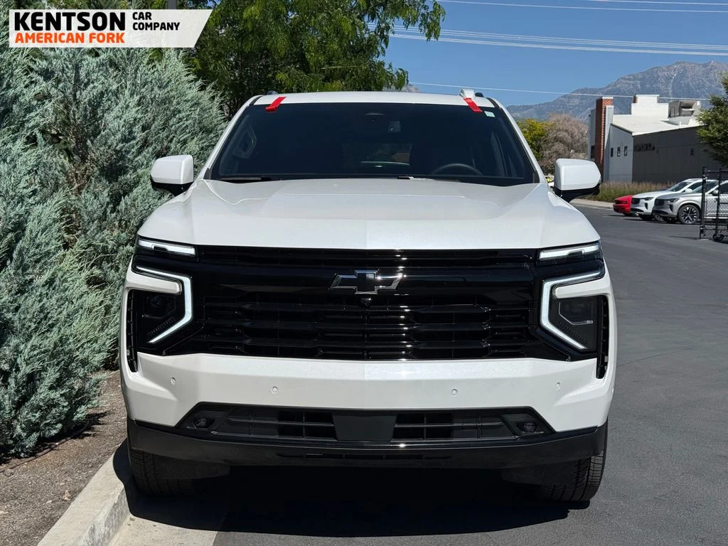 Used 2025 White Chevrolet RST image 2