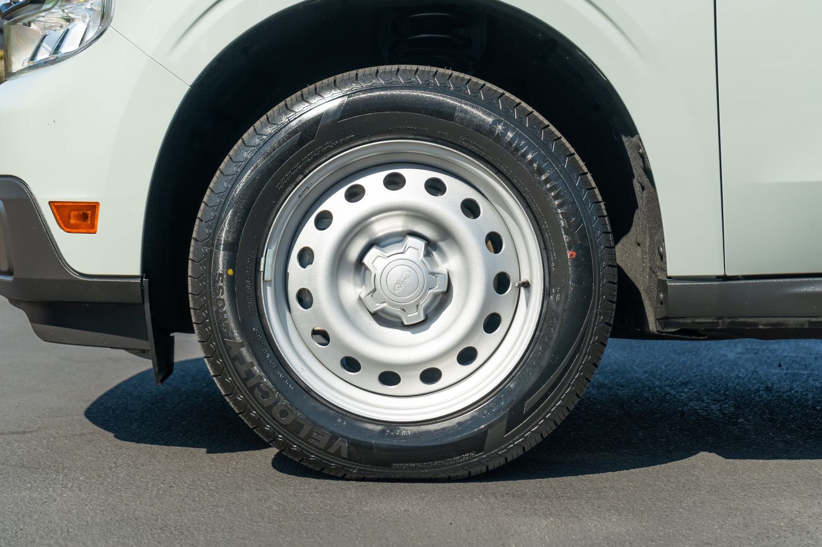 Used 2024 Cactus Ford XL image 15