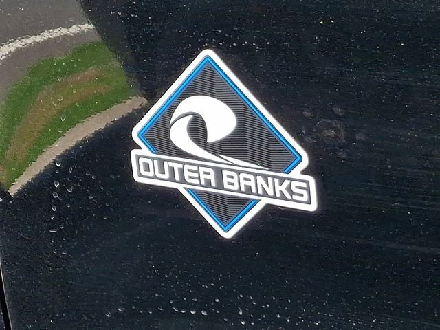 Used 2026 Black Ford Outer Banks image 16
