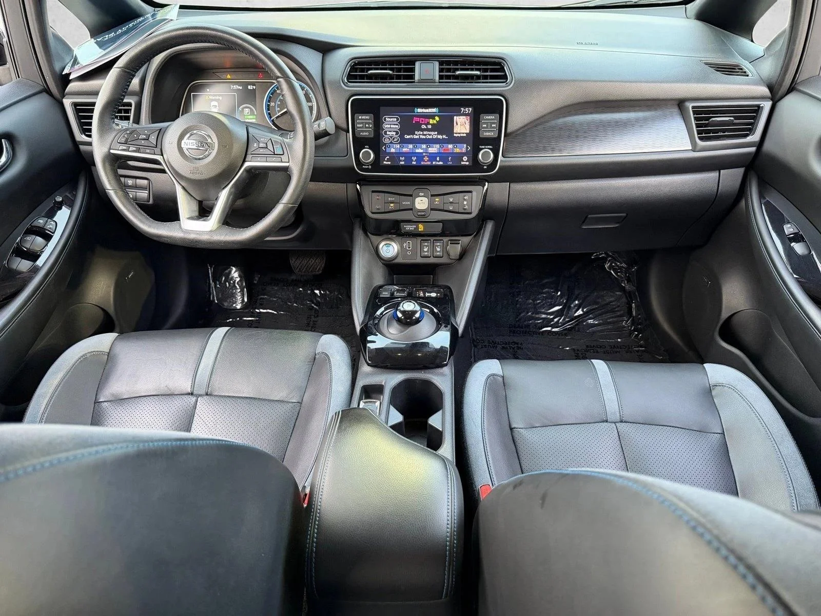 Used 2019 Super Black Nissan SL PLUS image 16