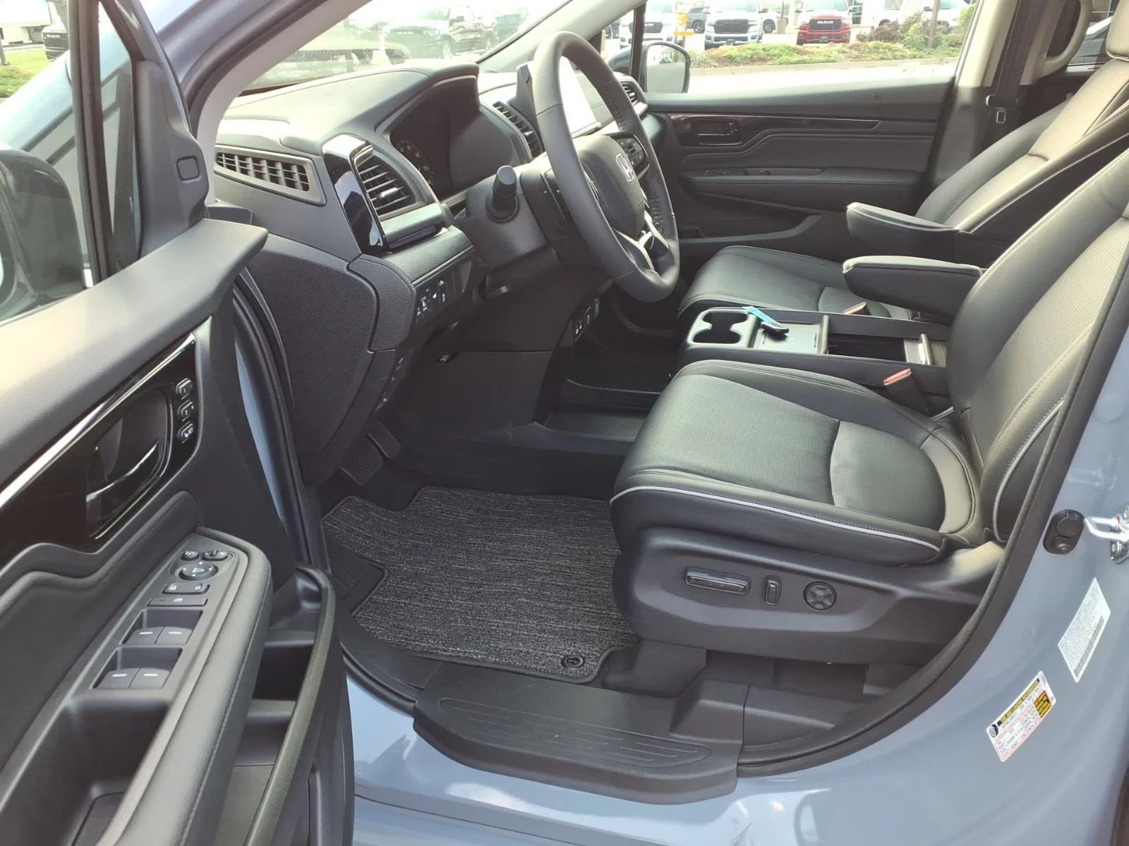 2026 Honda Odyssey Elite - Photo 20