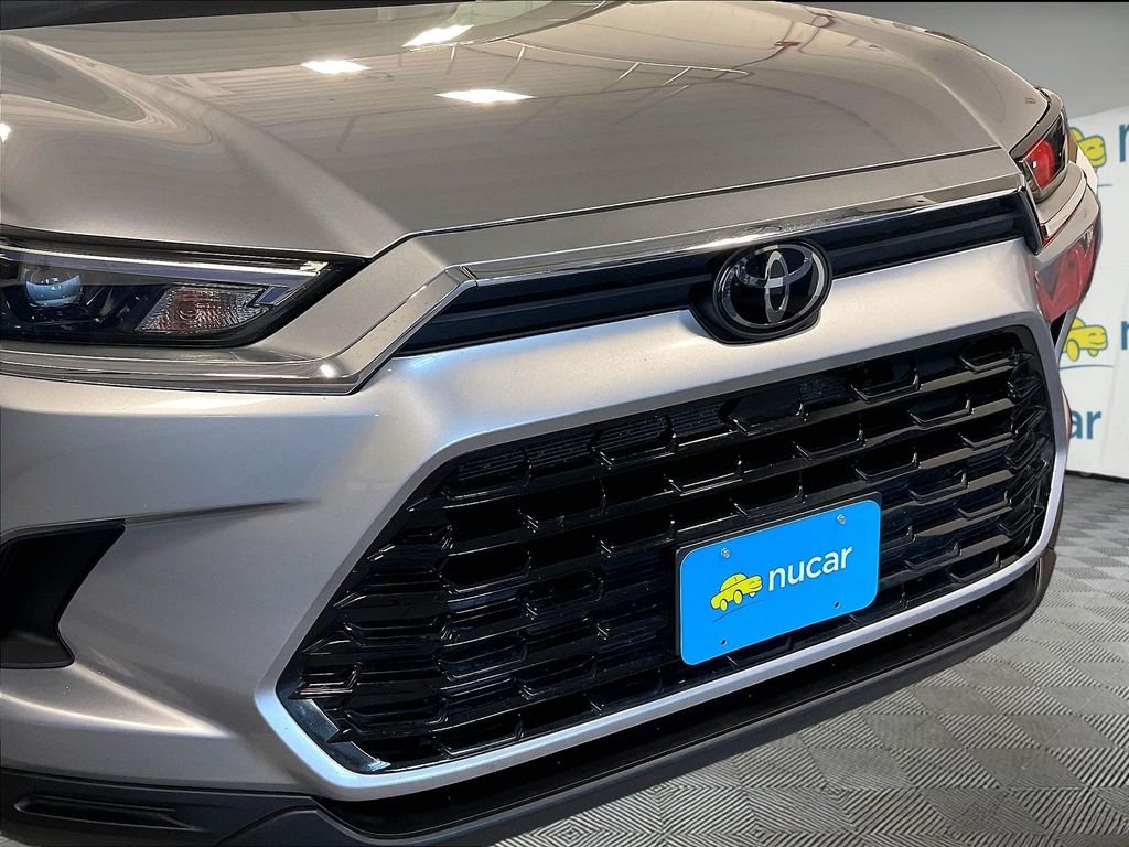 Certified Used 2025 Silver Toyota XLE image 32
