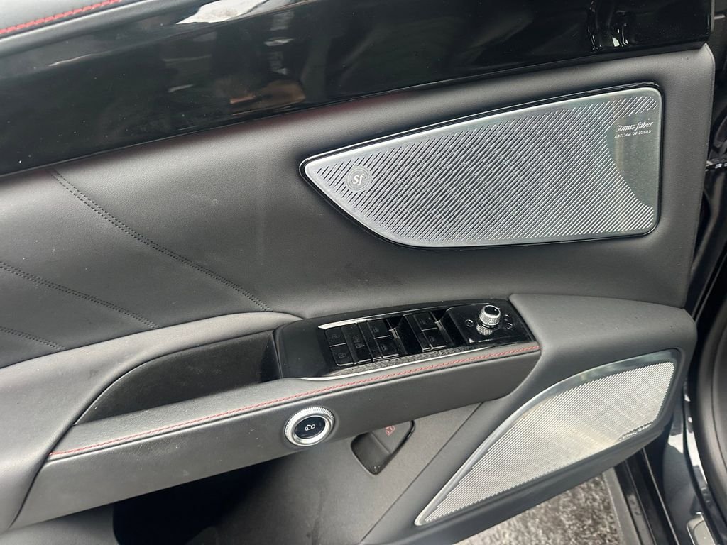 Used 2023  Maserati Modena image 29