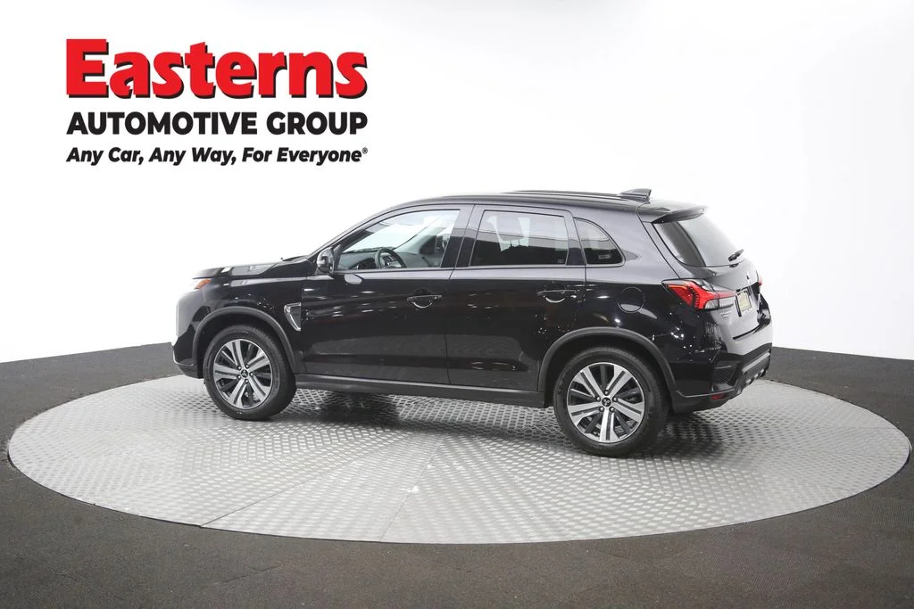 Used 2023 Black Mitsubishi 2.0 SE image 61