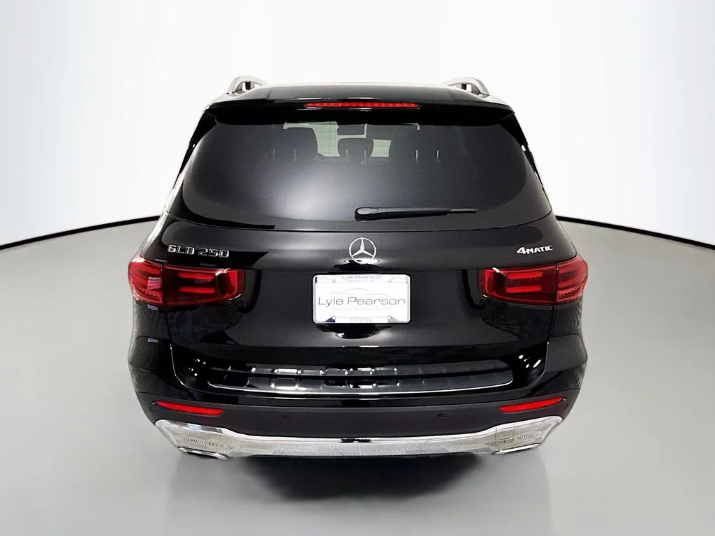 2025 Mercedes-Benz GLB Base - Photo 26