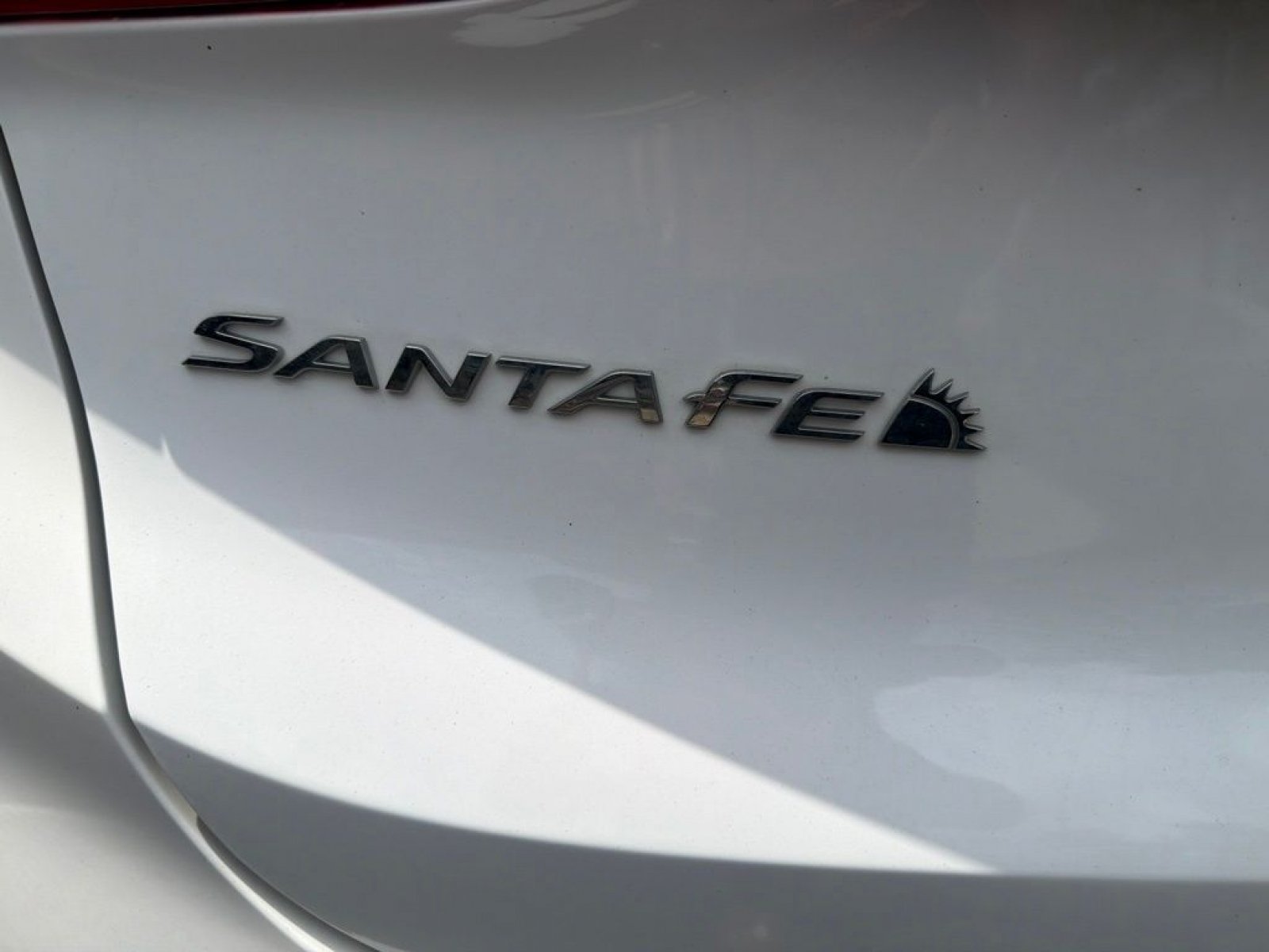 Used 2023 White Pearl Hyundai SEL image 12