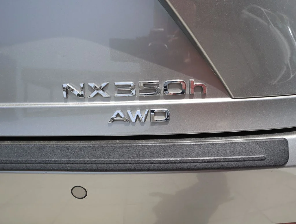Used 2023 Silver Lexus 350h Premium image 15