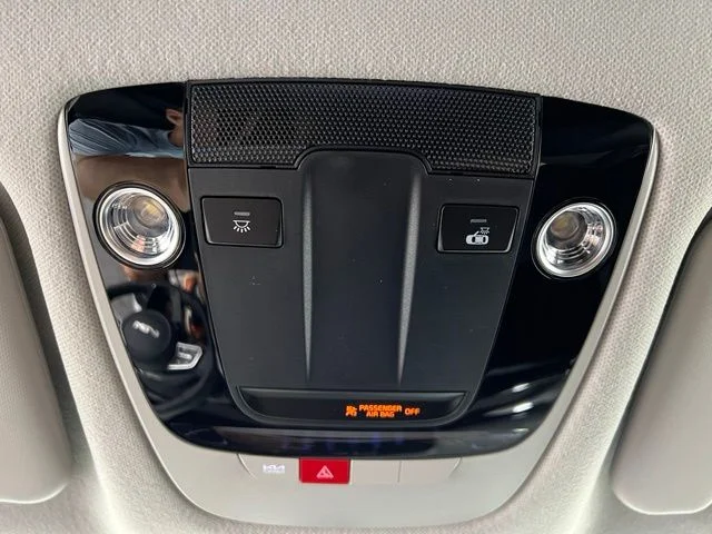 New 2026 White Kia S image 25