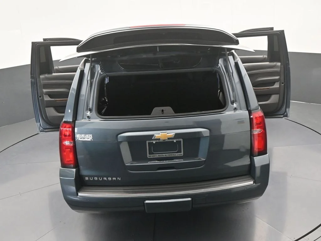 Used 2020 Shadow Gray Metallic Chevrolet LT image 79