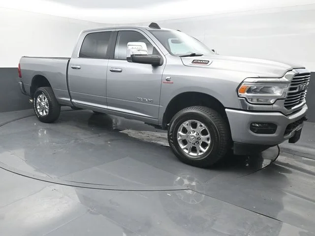 Used 2024 Silver Ram Laramie image 8