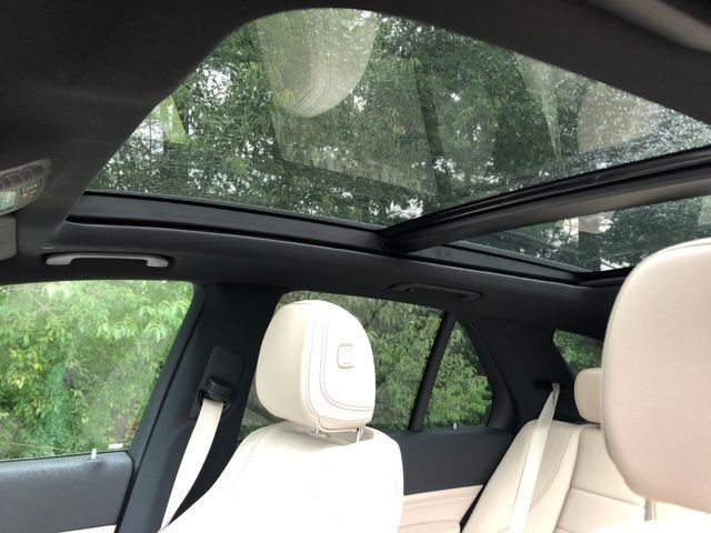 Used 2024 Polar White Mercedes-Benz GLE 350 image 36