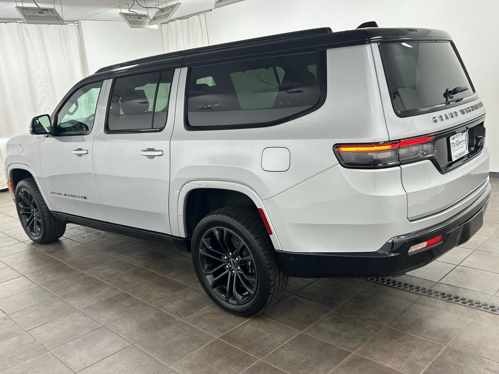 Used 2024 Silver Zynith Jeep Series II image 3