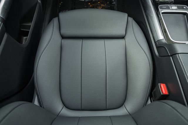 New 2026 Polar White Mercedes-Benz GLA 250 image 79