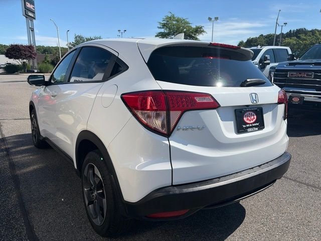 Used 2018 White Honda EX image 5