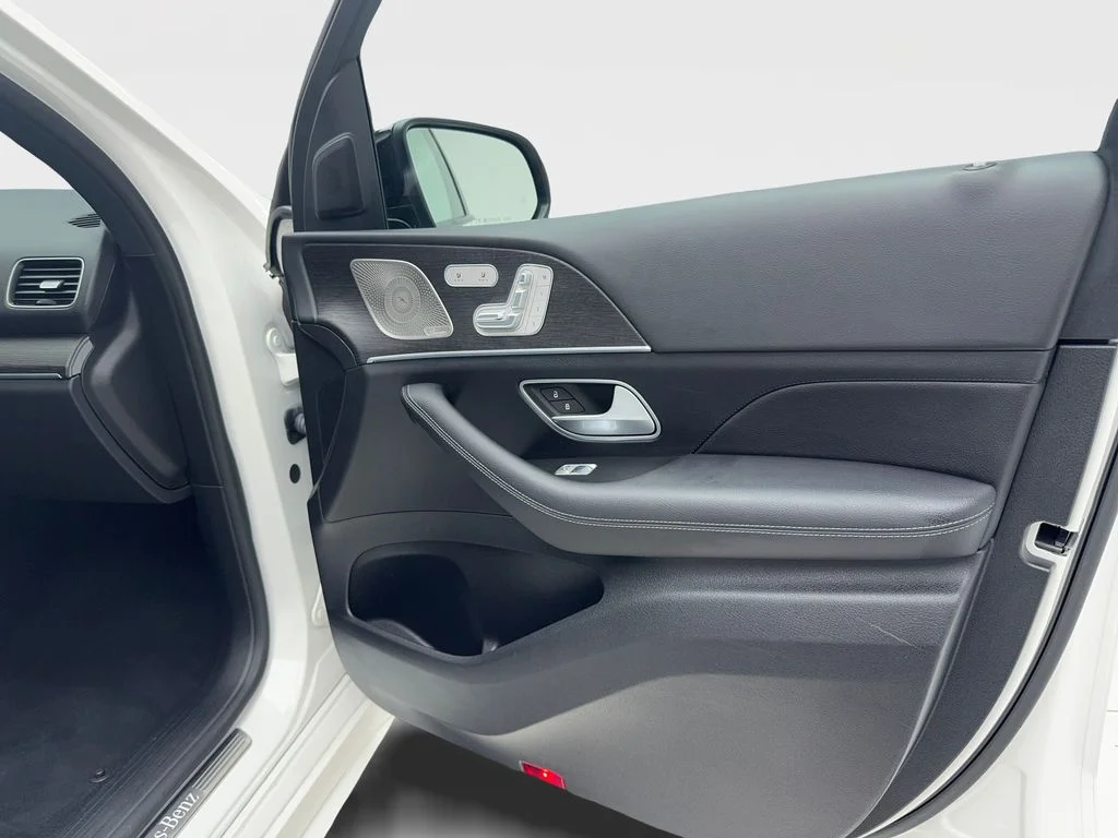 Used 2022 White Mercedes-Benz GLE 350 image 34