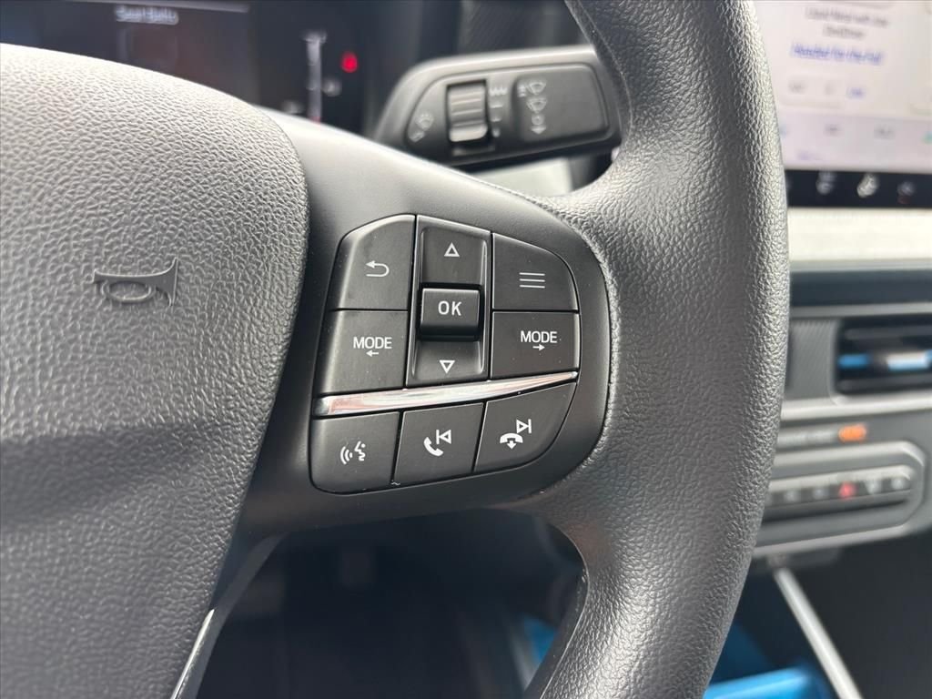 New 2026 Carbonized Gray Metallic Ford XLT image 15