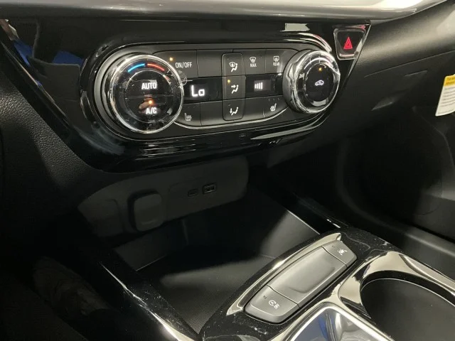 2026 Chevrolet Trax LT - Photo 17