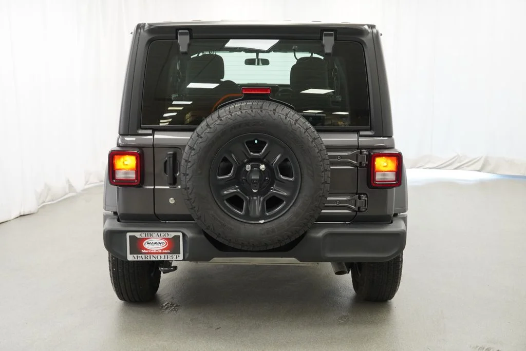 Used 2024 Gray Jeep Sport image 21