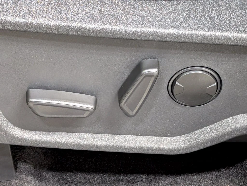 New 2026 Marsh Gray Ford Badlands® image 14
