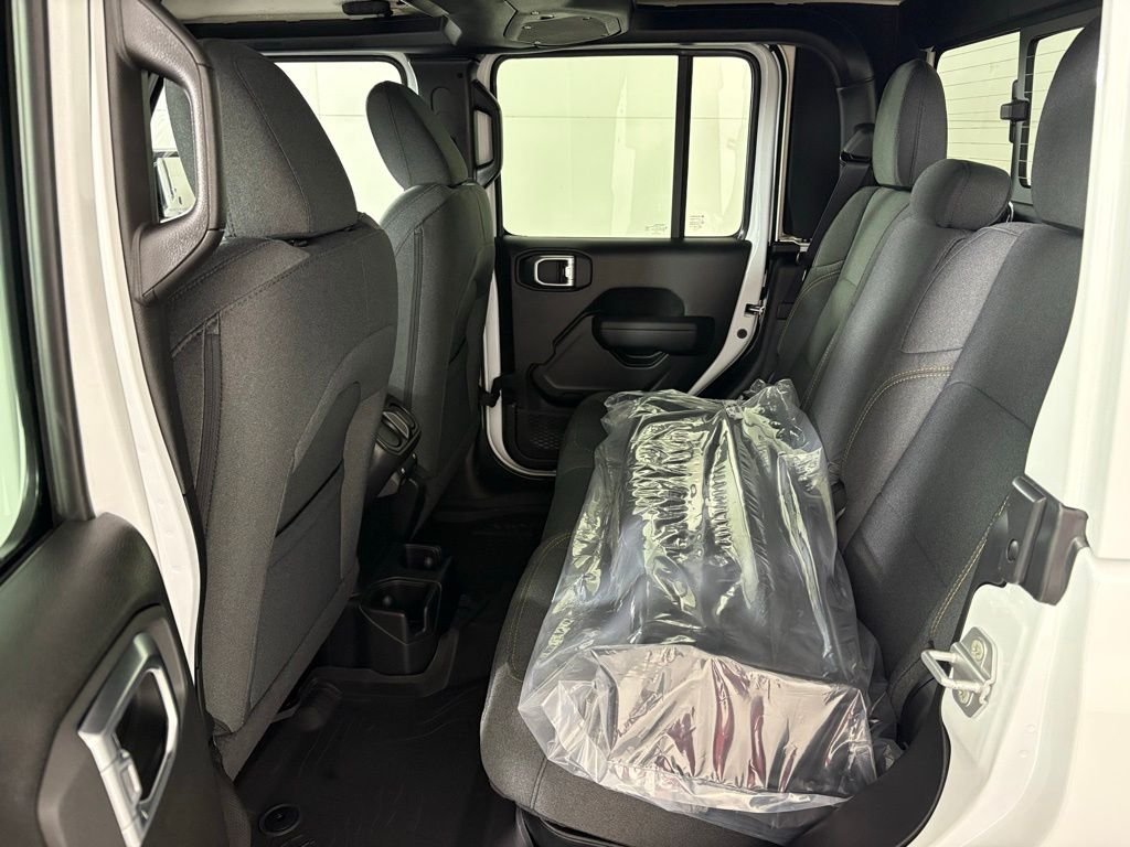 New 2026 Bright White Clear-Coat Exterior Paint Jeep Sport S image 19