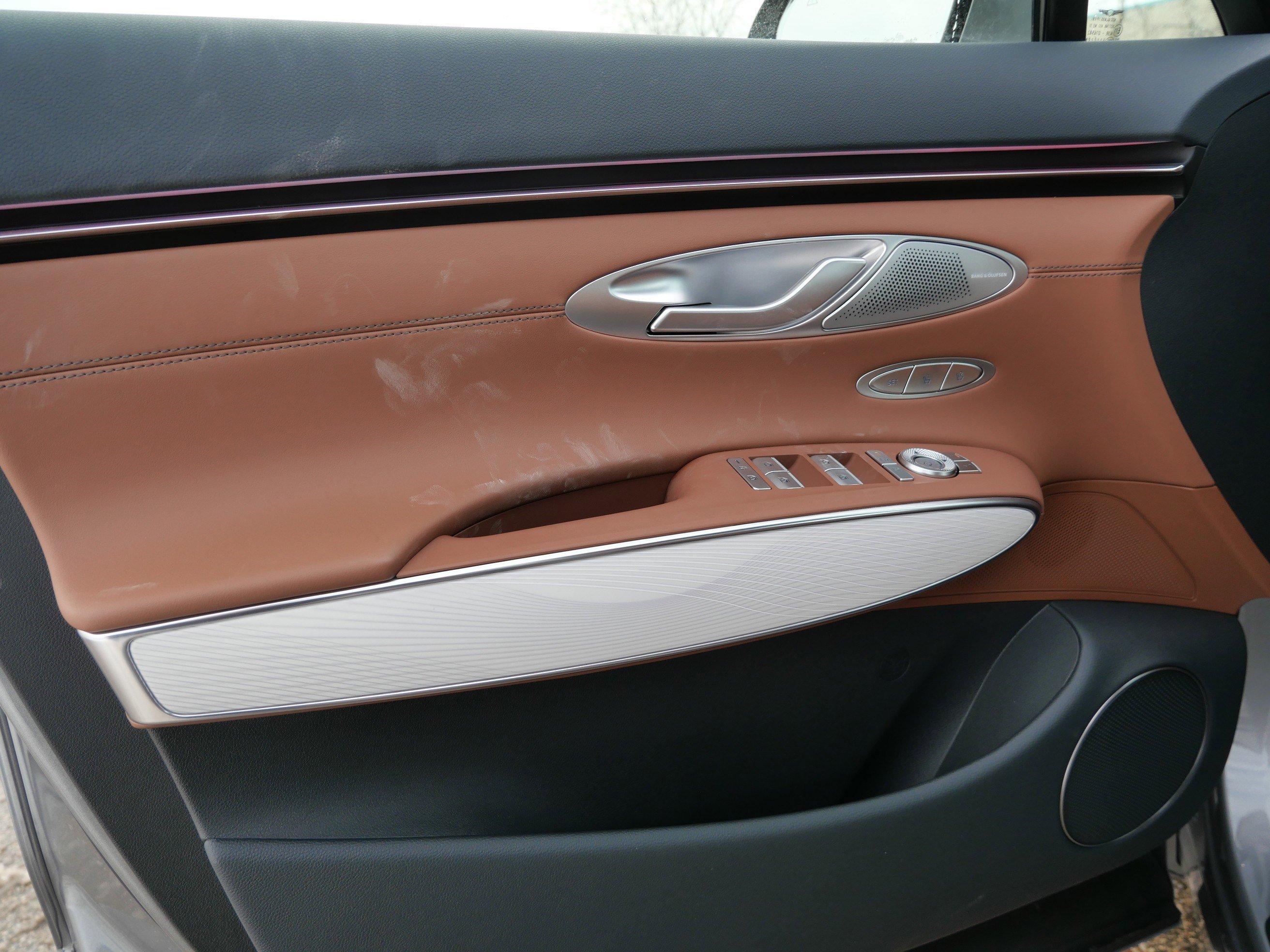 New 2026 Savile Silver Genesis 2.5T Advanced image 4