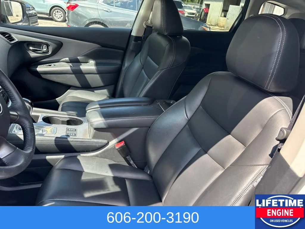 Used 2024 White Nissan SV image 16