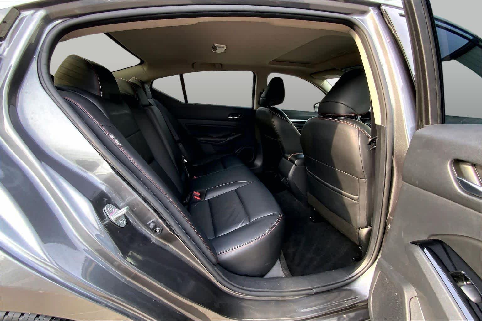 Used 2023 Gun Metallic Nissan 2.5 SR image 20
