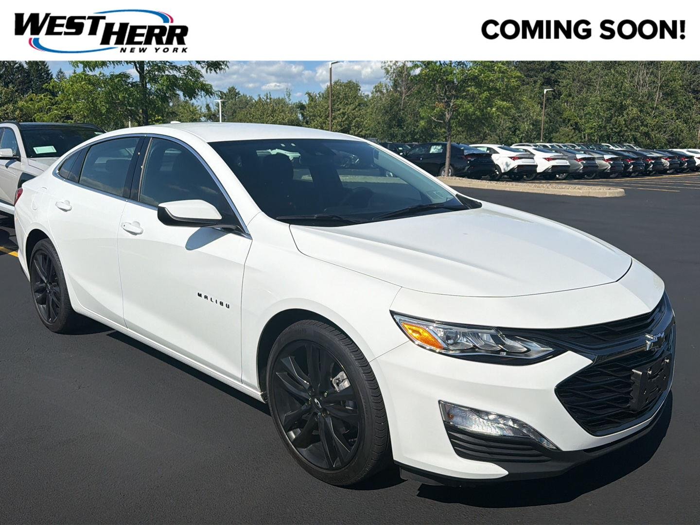 Used 2024 Summit White Chevrolet LT image 1
