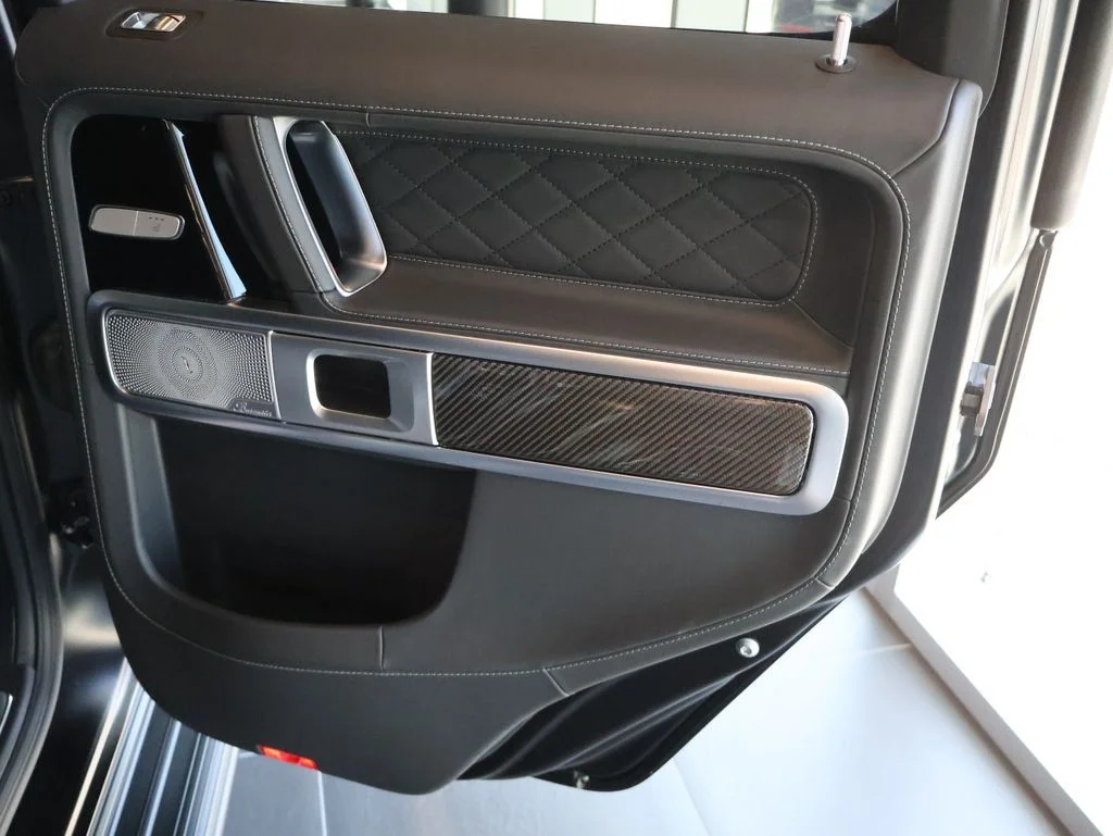 New 2026 MANUFAKTUR Night Black Magno Mercedes-Benz AMG® G 63 SUV image 16