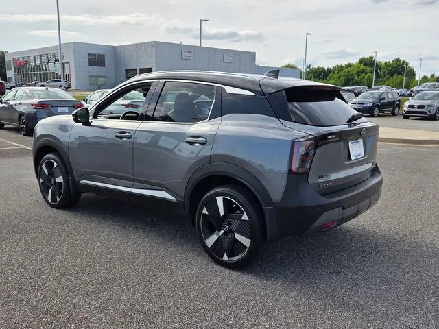 Used 2025 Gray Nissan SR image 9