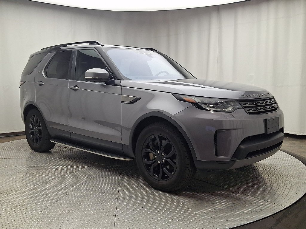 Used 2020  Land Rover SE image 3