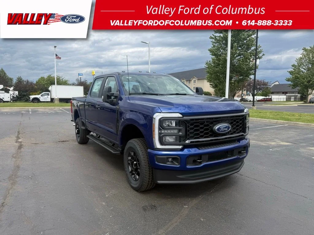2026 Ford F-250 XL 4x4 Crew Cab 6-3/4' Box's photo
