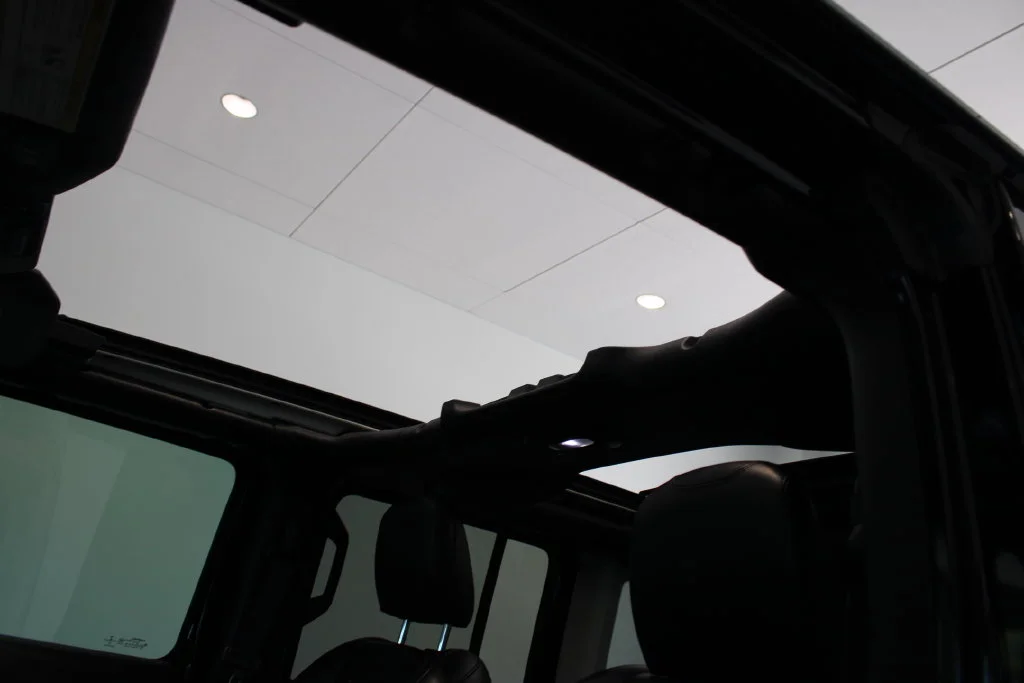 Used 2018 Black Jeep Unlimited Sahara image 27