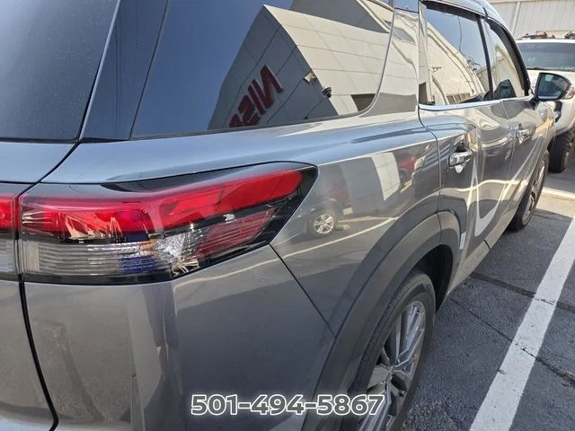 Used 2024 Gray Nissan SL image 8